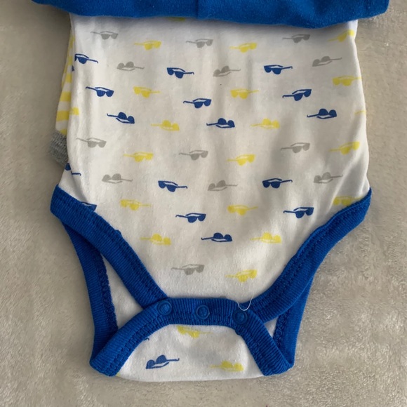 MatchingSet_3-6MnthsNWT - Picture 6 of 8